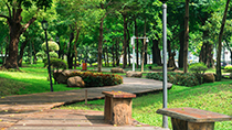 2-_0003_house2_0002_2-_0000_park2